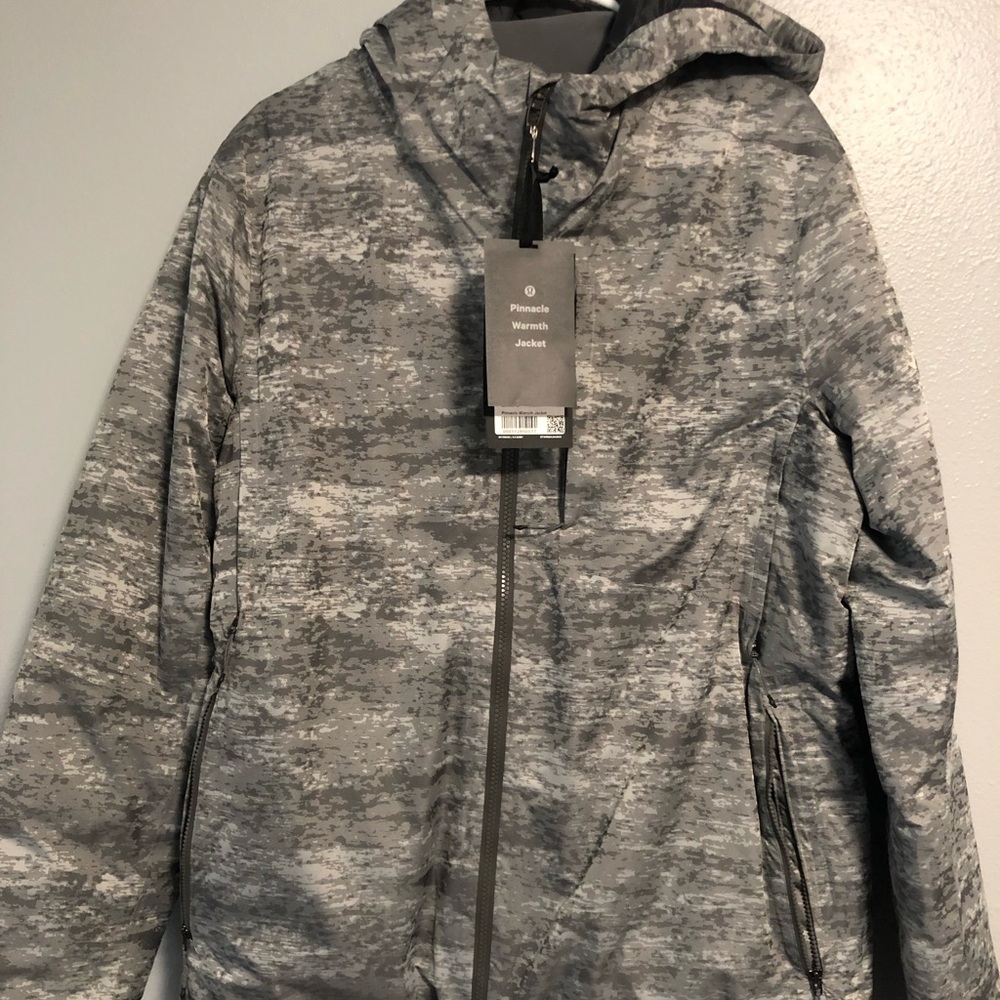 Lululemon Men’s Pinnacle Warmth Jacket